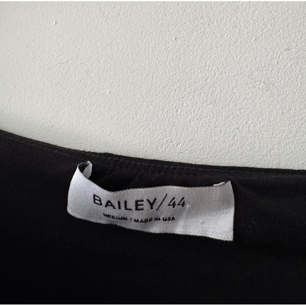 Bailey 44‎ Black and White Knit Off the Shoulder Top - Picture 4 of 4